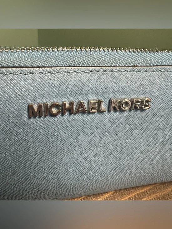 Michael Kors Jet Set Travel Large Continental Zip-Around Leather Wallet Blue - Picture 2 of 12